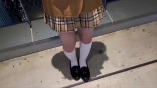 陰毛雜亂露臉妹子，舌功勾人特寫掰穴蝴蝶粉穴 道具抹點潤滑劑，自慰深喉插穴